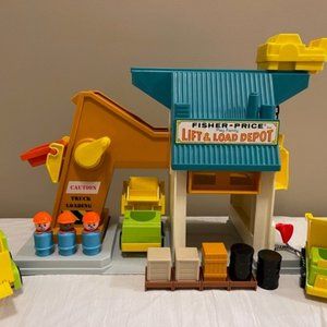 Fisher Price Vintage Lift and Load Depot